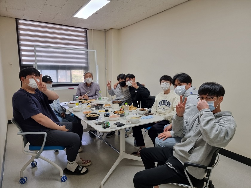 'Lunch with Students' 프로그램 진행