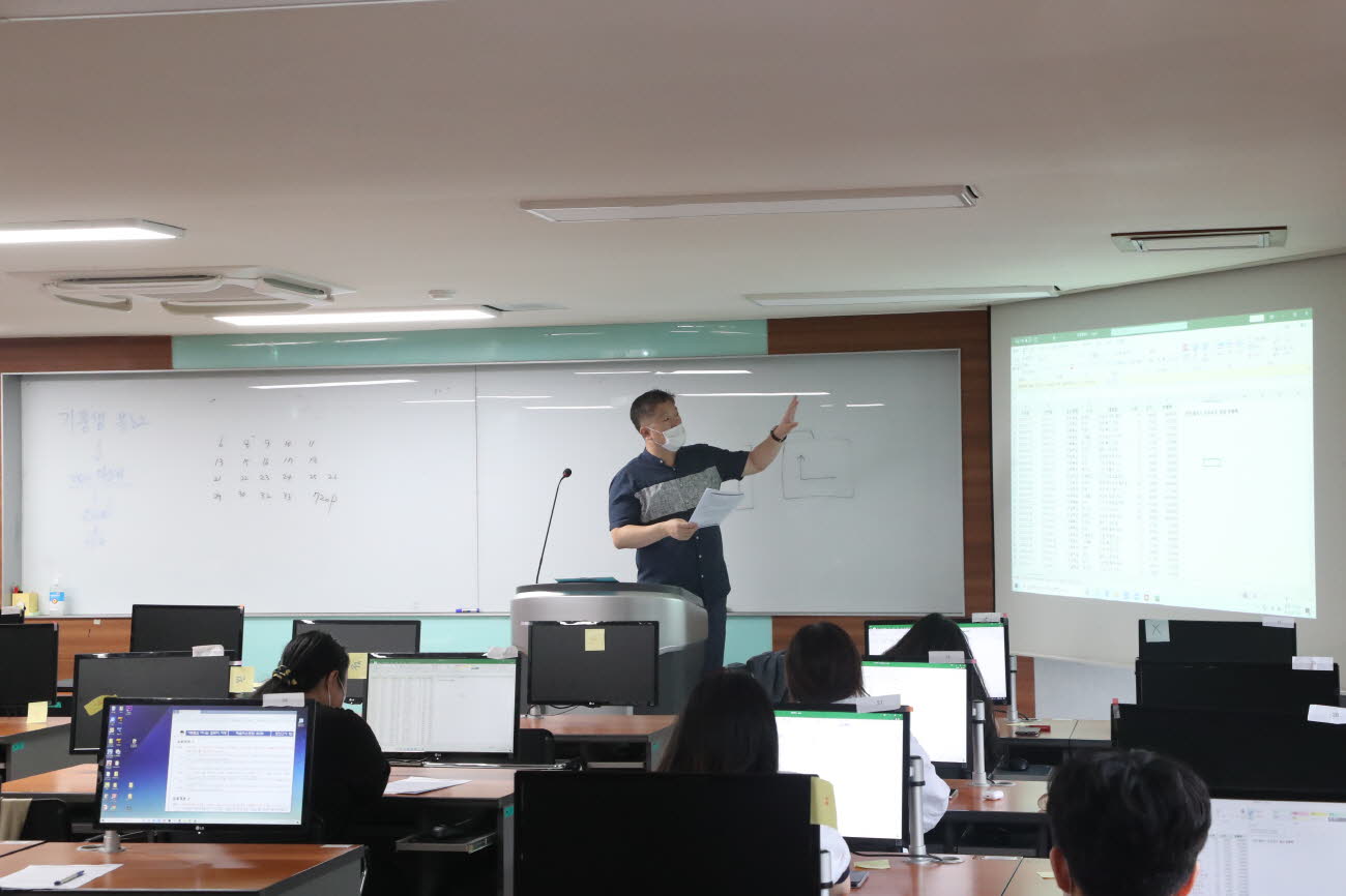 혁신지원사업 콘텐츠제작 도구 활용 교육 시행